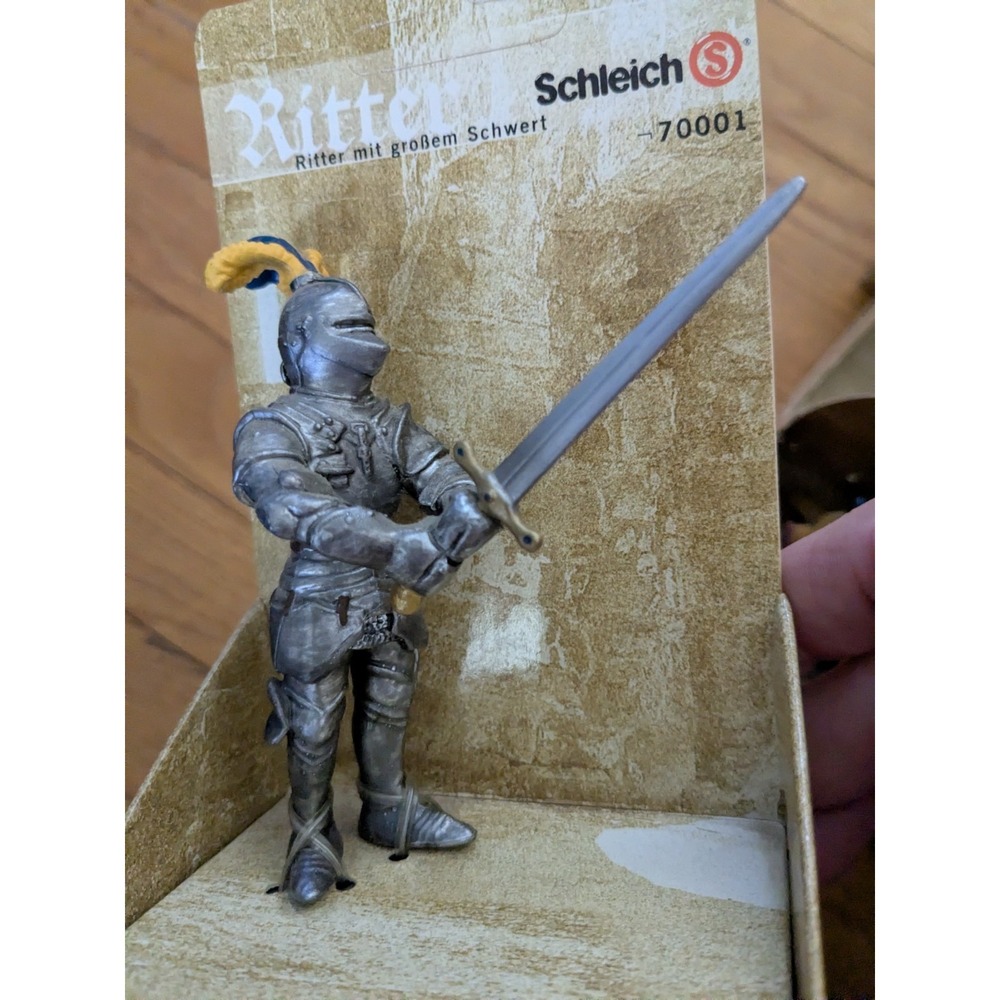 Schleich Knight with Big Sword Figure 70001 New